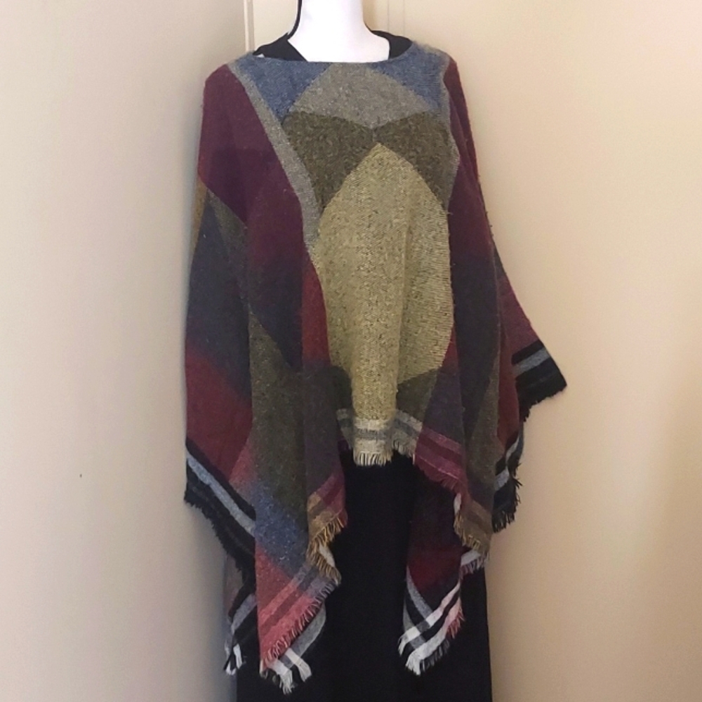 Taylor & Sage Multicolor Poncho
